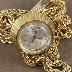 Vintage Ladies Sorna Pendant Analog Watch Hand Wind in Nice Condition Swiss